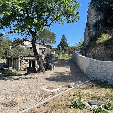 Le Castellas - Gite En Pleine Nature Montmirat Eksteriør bilde